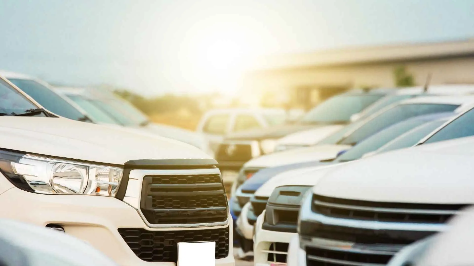 Tips Sebelum Mengajukan Kredit Mobil: Jangan Sampai Cicilan Mobil Jadi Beban Keuangan